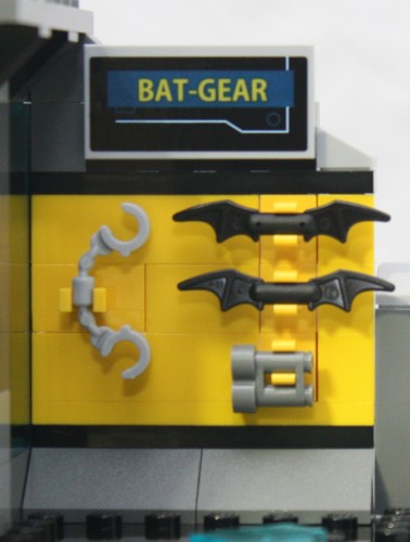 Bat-Gear