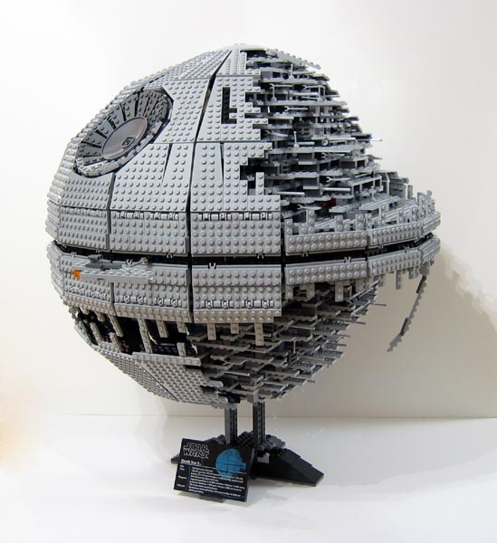 Death Star II - LEGO Star Wars set 10143