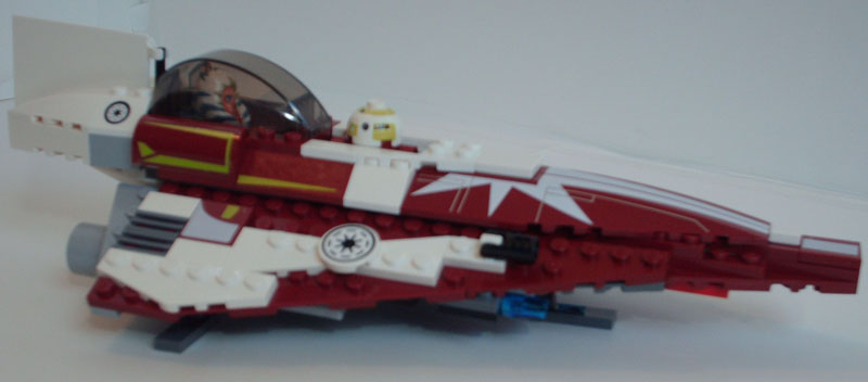Review: 7751 Ahsoka’s Starfighter and Vulture Droid