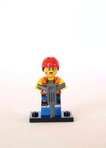 The LEGO Movie Minifigures - Gail the Construction Worker 1