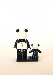 The LEGO Movie Minifigures – Panda Guy 3