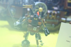 QO5C3822