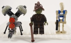 75041 – Minifigs