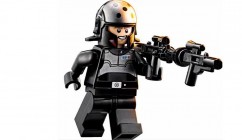 LEGO-Star-Wars-Rebels-2015-AT-DP-75083-2