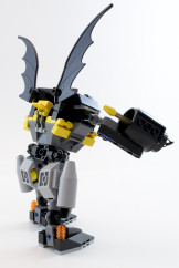 76026 – Bat-Mech Side