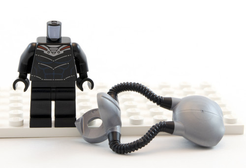 76027 - Black Manta Broken Down