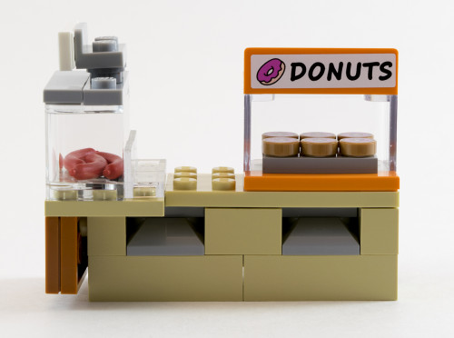 71016 Donut and Hot Dogs