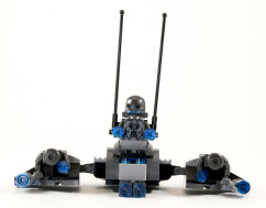 76029 – Ultron Speeder Thing