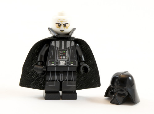 75903 Darth Vader Helmet Top Off