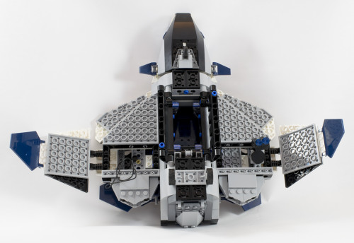 76032 Quinjet Underside