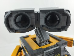 21303 WALL-E 11
