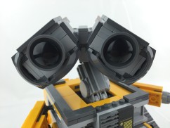 21303 WALL-E 12
