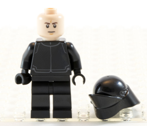 75101 First Order Crewman Helmet Off