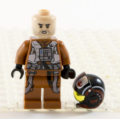 75102 Poe Helmet Off Left Side