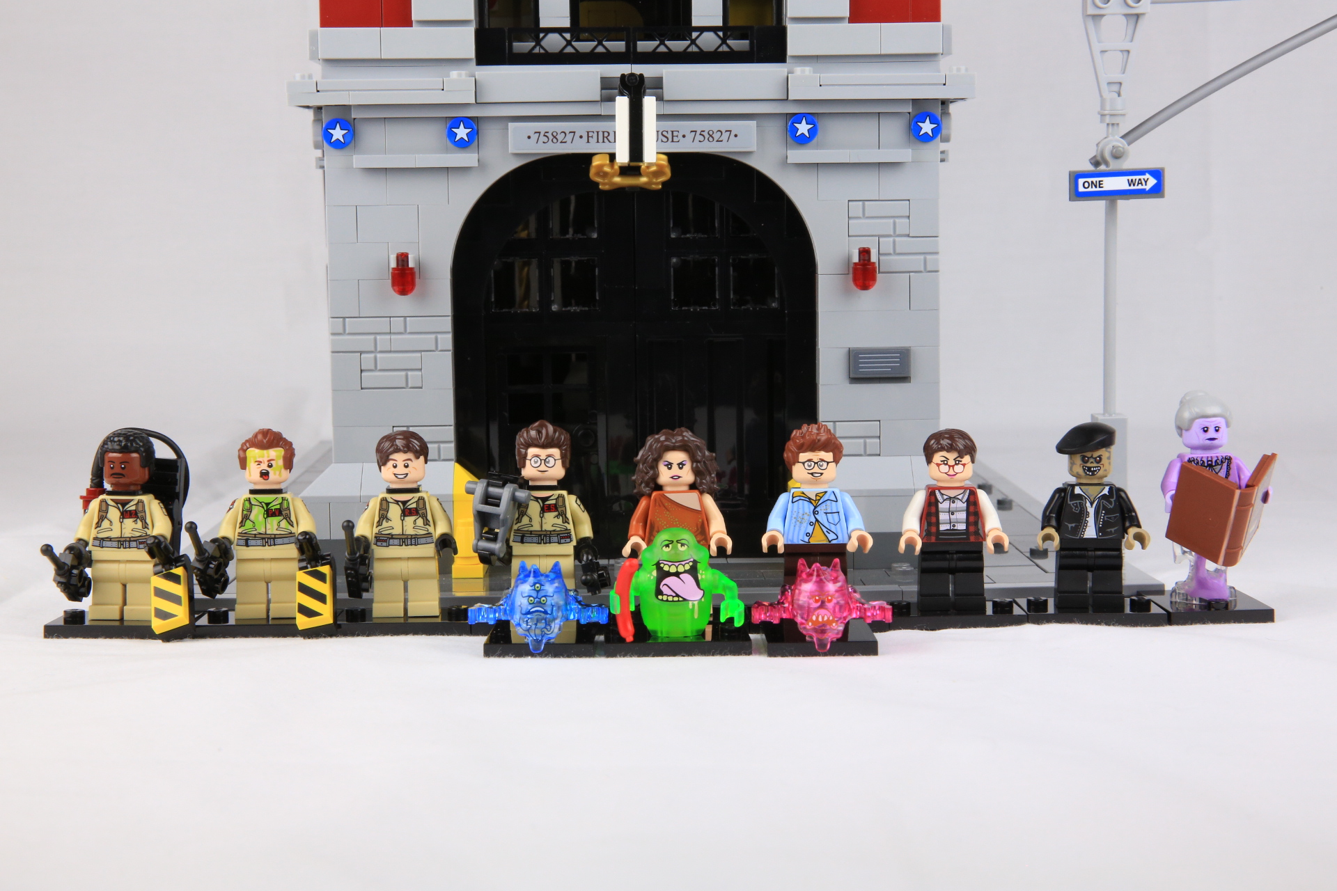 The LEGO Ghostbuster Firehouse is as Awesome as it Sounds