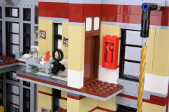 75827 Firehouse Headquarters - 74