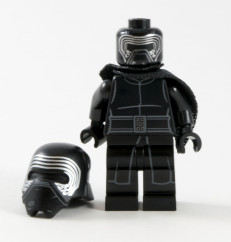 75104 Kylo Ren Helmet Off
