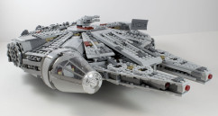 75105 Millennium Falcon