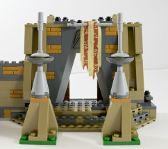 75139 Maz’s Temple Entrance