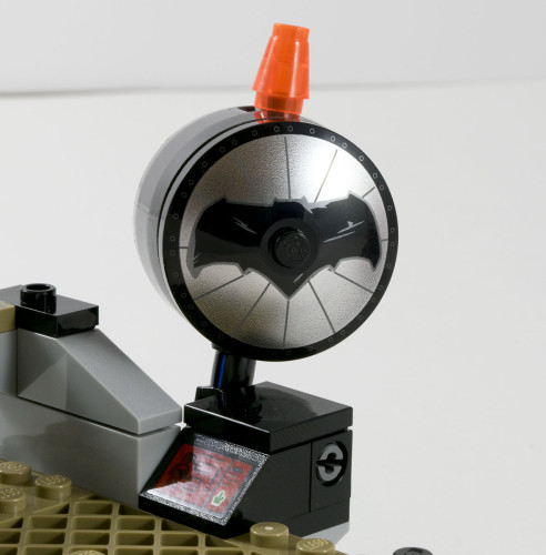 76044 Batsignal and Control