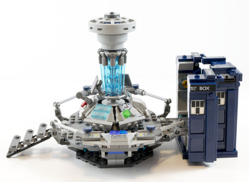 21304 TARDIS and Control Console Right Side