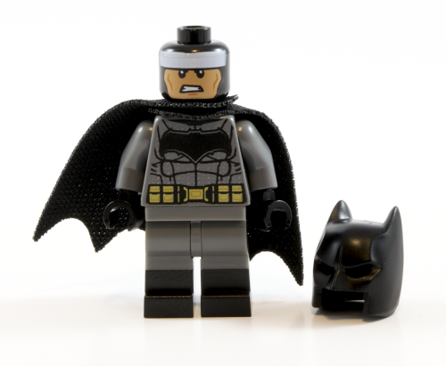 76045 Batman Cowl Off