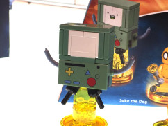 dimensions-adventuretime-beemo