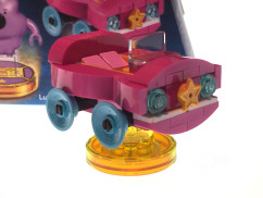 dimensions-adventuretime-car