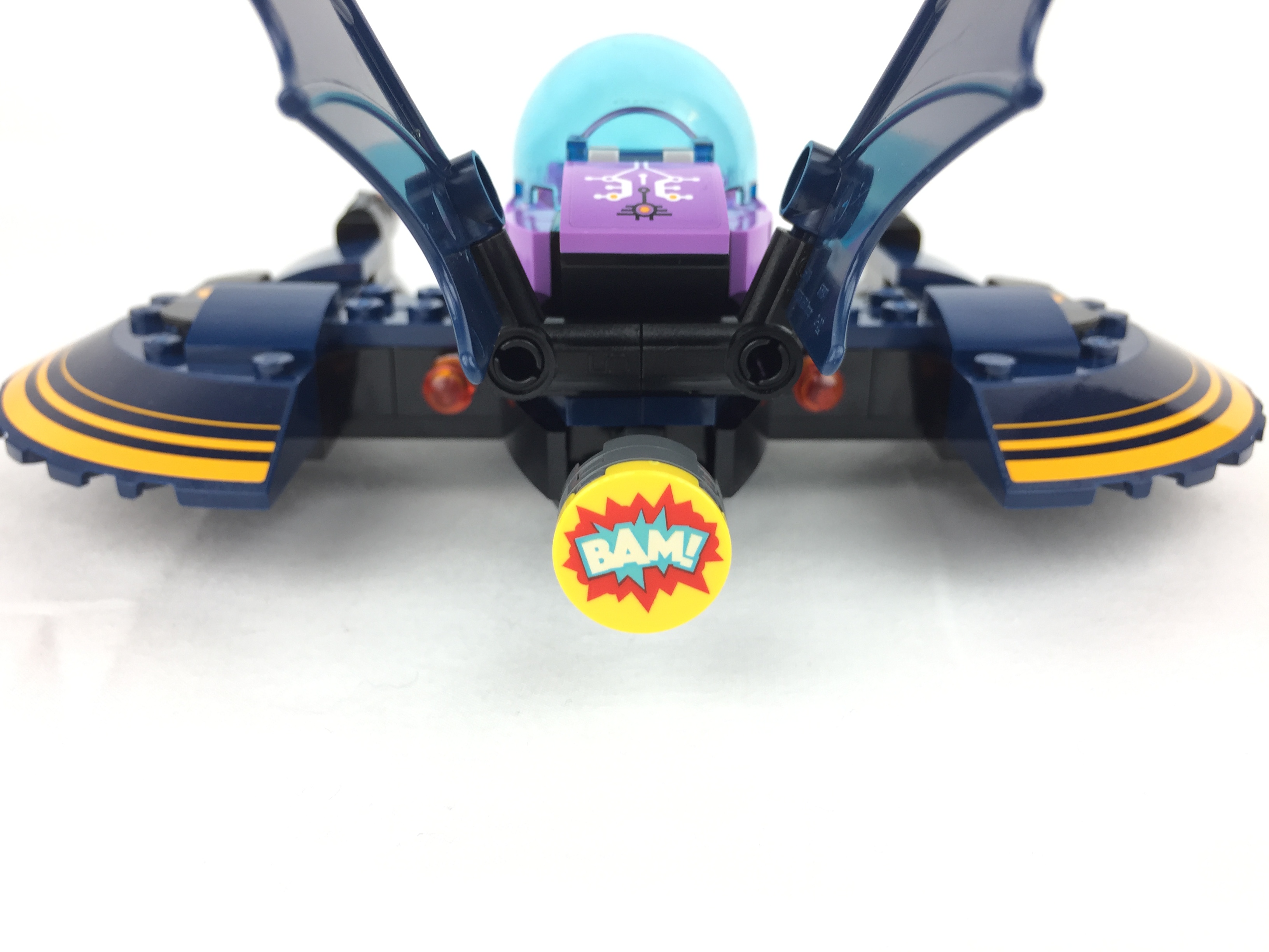 LEGO DC Super Hero Girls Batgirl Batjet Chase 41230