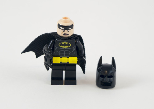 70905-batman-cowl-off