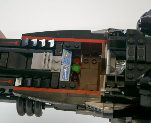 70905-the-batmobile-cockpit