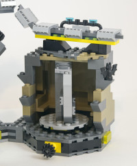 70909-batcave-costume-changer