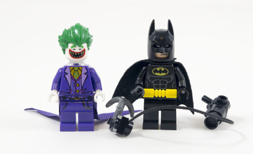 70900-the-joker-balloon-escape-minifigures