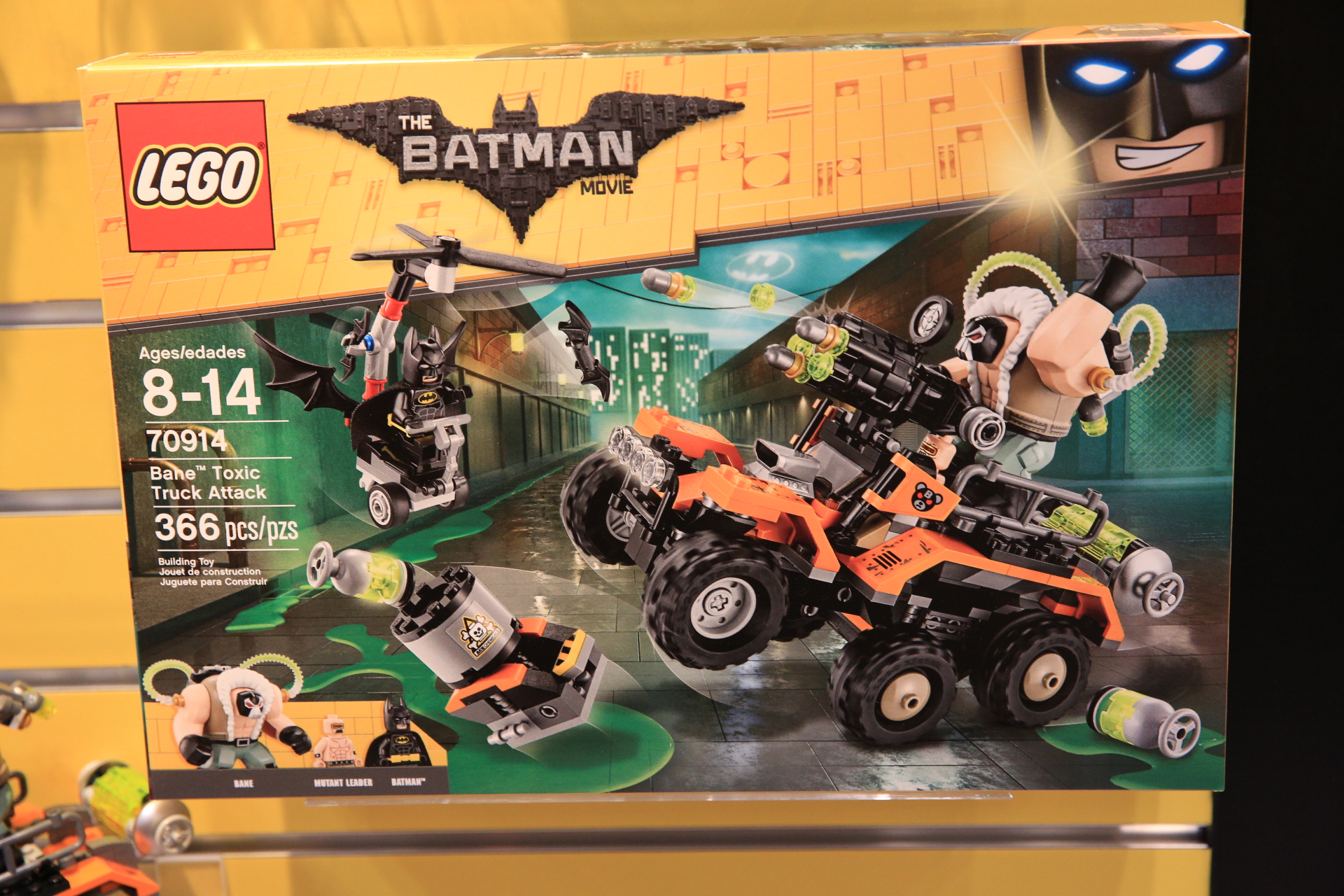 LEGO Batman: O Filme - Beijinho, beijinho, tchau, tchau! Ingressos para  #LEGOBatmanOFilme