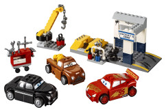 10743 Smokeys Garage – 08