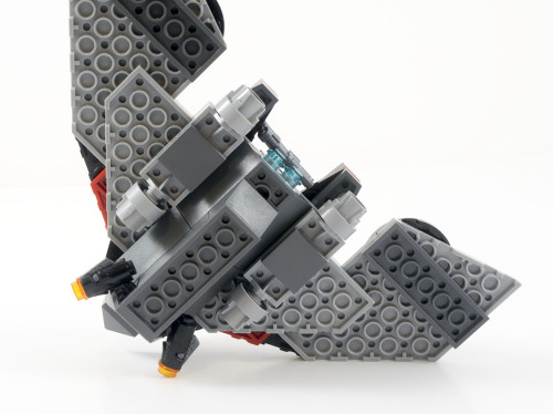 76079 Ravager Attack - Ship Underside