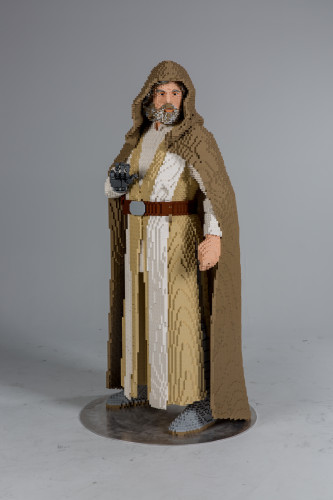 2017 SDCC Luke Front (002)