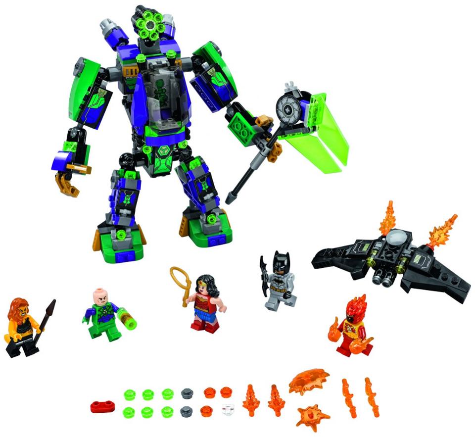 LEGO Previews new DC Super Heroes sets for SDCC