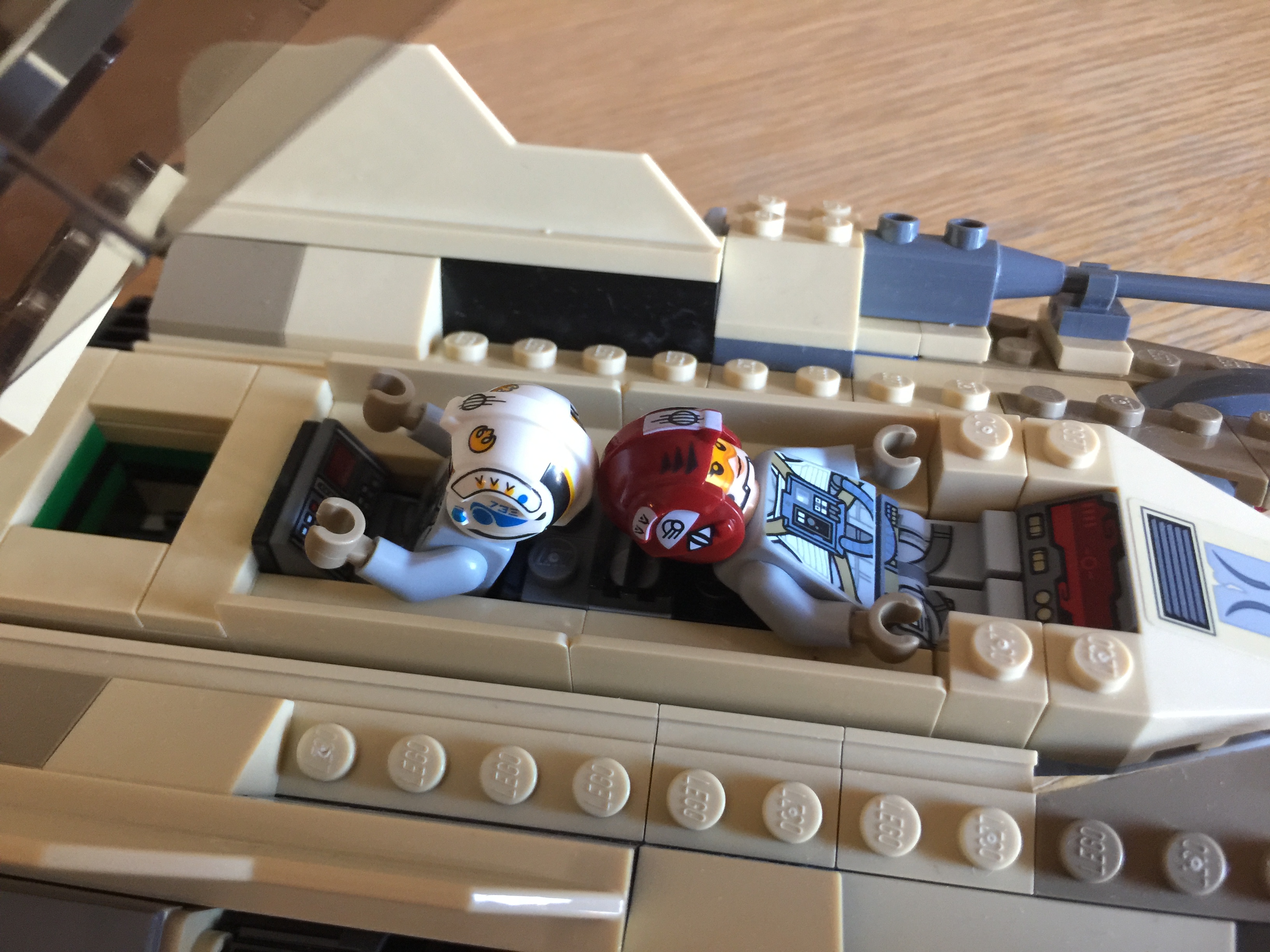 LEGO Star Wars 75204 Sandspeeder revealed from The Last Jedi [News