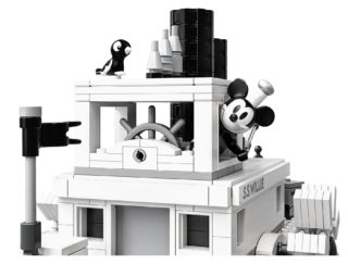21317 Steamboat Willie Back 05