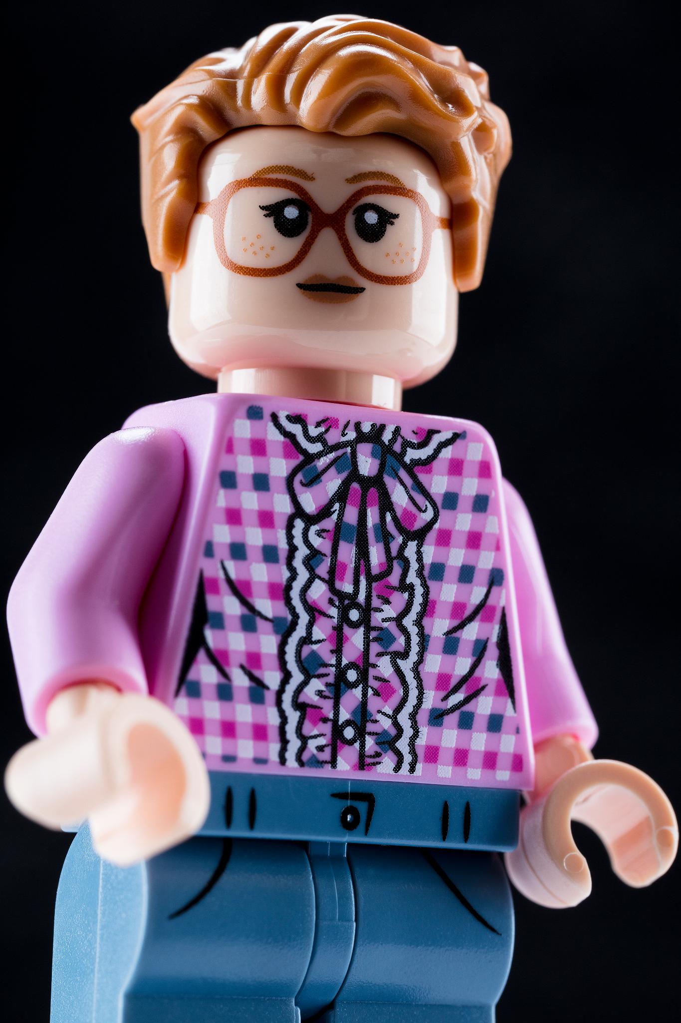 LEGO Stranger Things 2019 SDCC Signed Barb Minifigure Sweepstakes