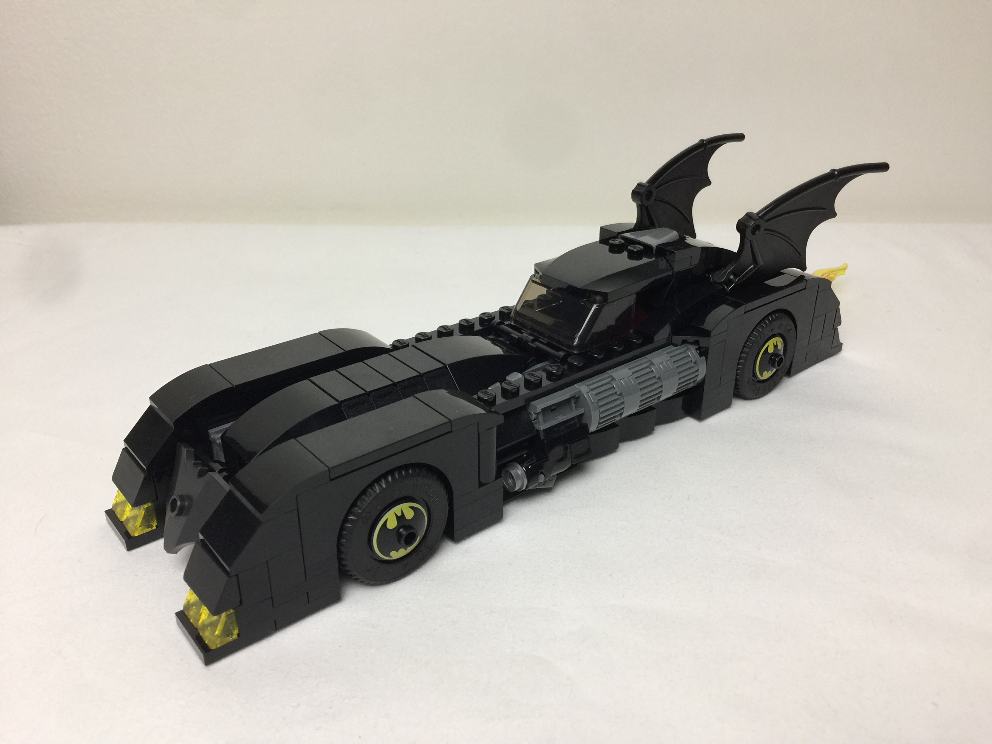 LEGO Batman Review: 76119 Batmobile: Pursuit of The Joker - FBTB